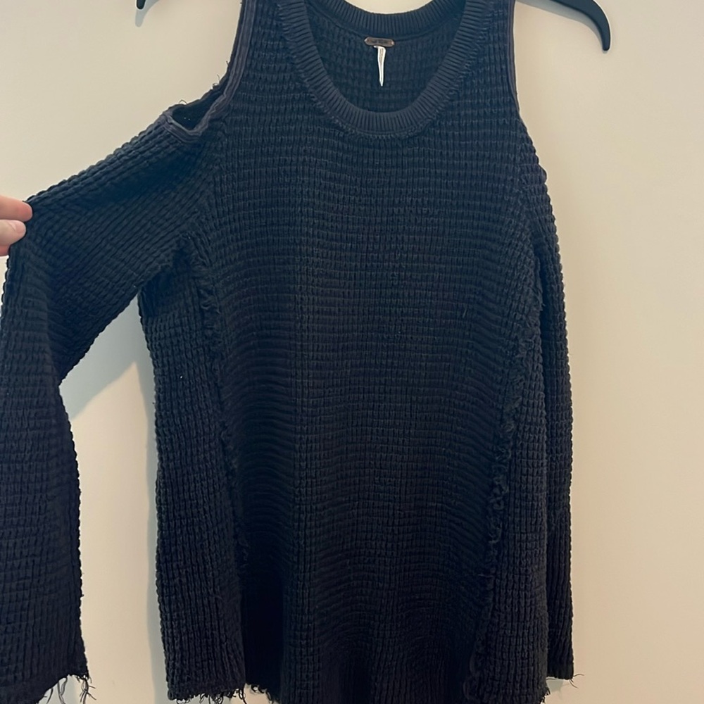 Free people cold shoulder waffle sweater - Picture 1 of 5